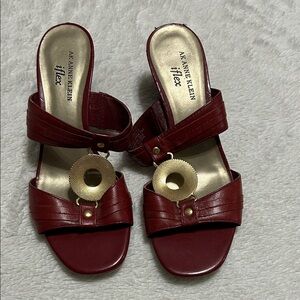 Anne Klein red Sandals with Gold Accent